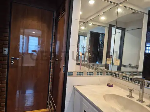 Casa en venta en La Plata Acepta permuta