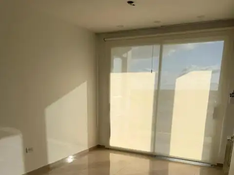 Departamento en venta - 2 Dormitorios 1 Baño - Chivilcoy