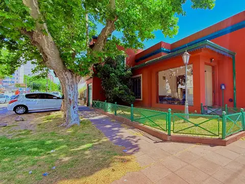 Venta Casa Cochera Patio Lomas de Zamora Oeste