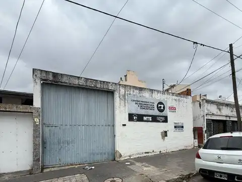 Galpon en Venta 10  mts Frente