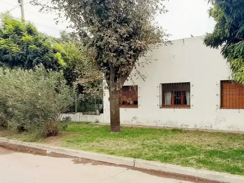 9 de julio y Coltrinari 100