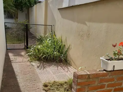 Casa en Venta en Lanus Oeste, USD 115.000