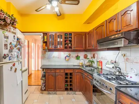 Departamento en Venta en Flores, USD 120.000