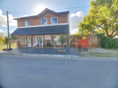 Hostería Hernán - Lote Propio - 9 habitaciones y Vivienda 3 amb.