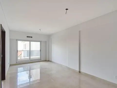 Avenida Juan Bautista Alberdi 2000. Entre Lautaro y Camacua