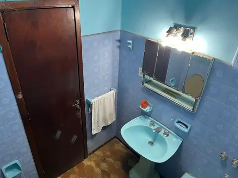 ¡Oportunidad en Lanús Oeste! Casa de 3 ambientes