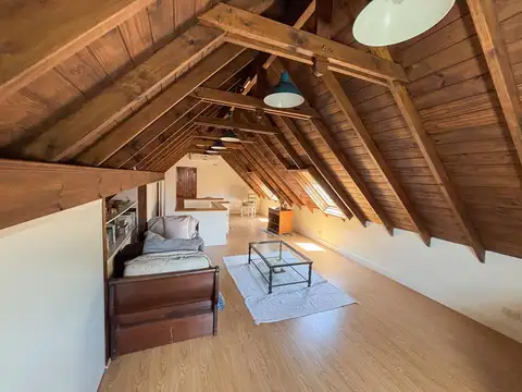 Casa en Alquiler en Los Berros, USD 3.000