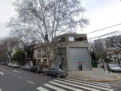 LOCAL FLORES sobre Av AVELLANEDA - COMERCIAL   de 130mts en OCHAVA - FLORESTA - ALQUILER