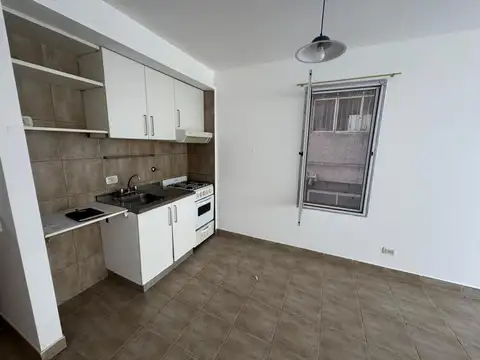 Departamento en Alquiler en Centro, $ 300.000