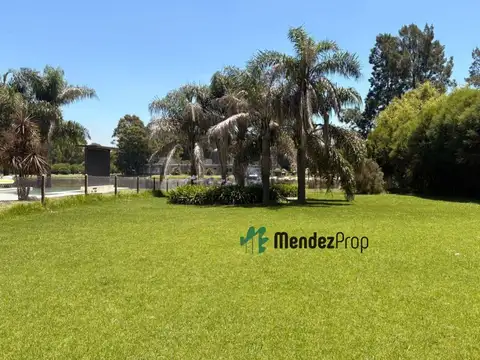 LOTE A LAGUNA EN EL LAUQUEN