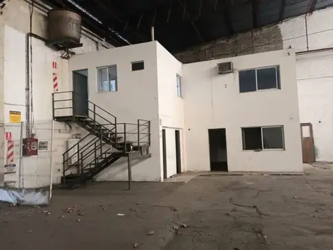 ALQUILER DEPOSITO c/ HABILITACION - BARRACAS, CABA