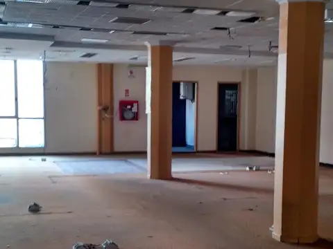 Edificio de 11P + 24 cocheras - 10.000m2