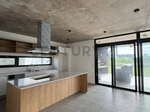 VENTA DE CASA 6 AMBIENTES EN TERRAVISTA, GENERAL RODRIGUEZ