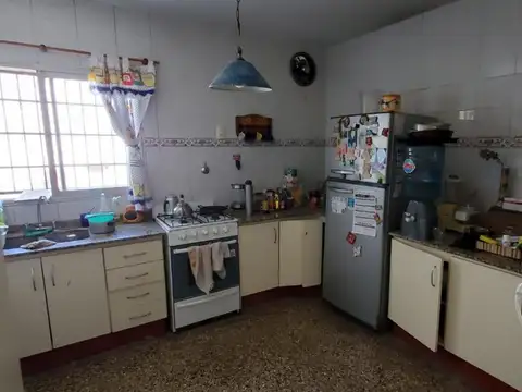 Local en Venta en Glew, USD 160.000