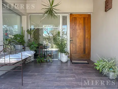 Casa en Venta en San Isidro Labrador, USD 570.000