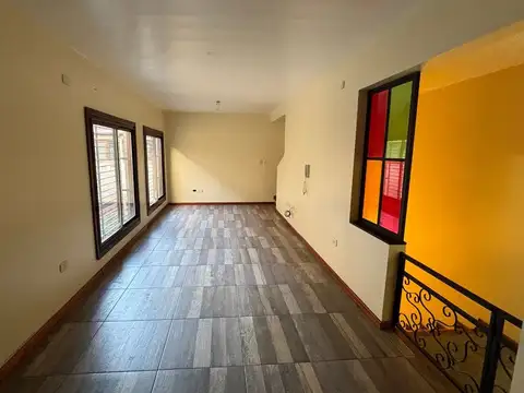 Depto Tipo Casa 3 ambientes con 1 baño