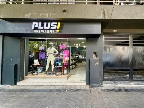 Local en Venta con cochera en La Plata 7 entre 62 y 63