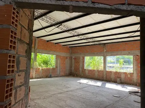 EDIFICIO EN CONSTRUCCION ACCESO NORTE RN 9