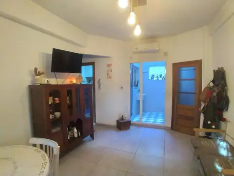 Depto Tipo Casa en Alquiler en Florida Mitre/Este, $ 900.000
