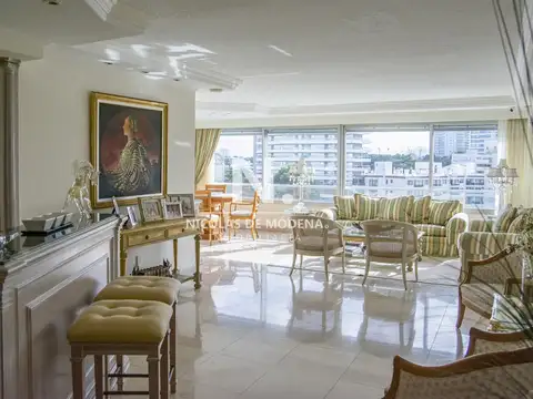 Departamento de 3 dormitorios en venta en Playa Brava