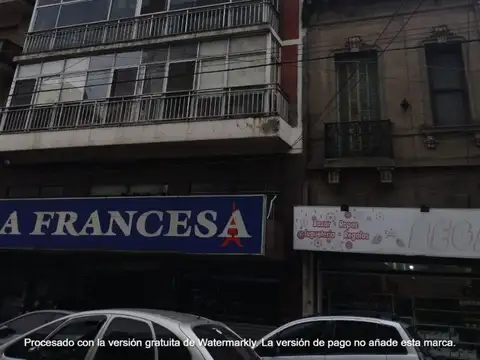 CUATRO AMBIENTES AMPLIO, QUILMES CENTRO. GALERIA "LA FRANCESA".
