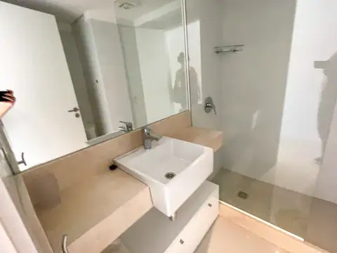 Departamento en Venta en Playa Mansa, USD 400.000