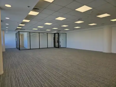 Alquiler Oficina en Olivos Building