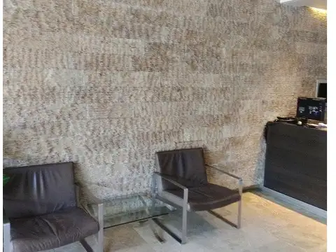 Oficina 6 ambientes con 4 baños