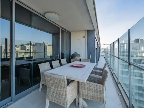 Departamento en Venta con 2 cocheras