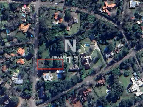 Terreno en venta en El Golf, Punta del Este. Proximo al mar.  1000 m2