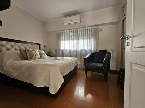 Departamento en Venta en Mataderos, USD 164.900