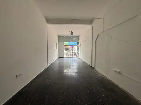 Avenida Avellaneda  al 2600