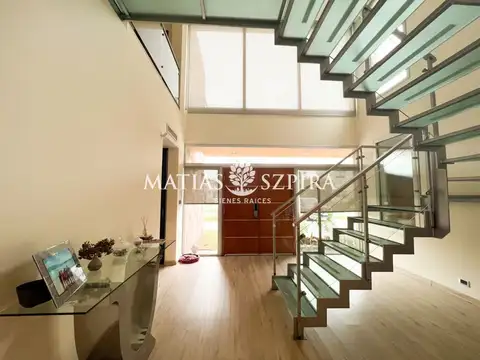 Casa en Venta en Weston, USD 450.000