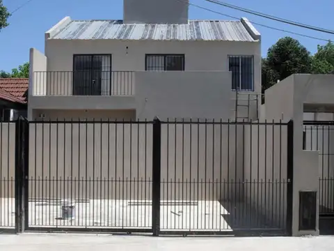 Dúplex en alquiler, José C. Paz.