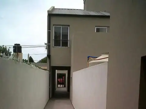 Casa en Alquiler en Jose Clemente Paz, $ 710.000