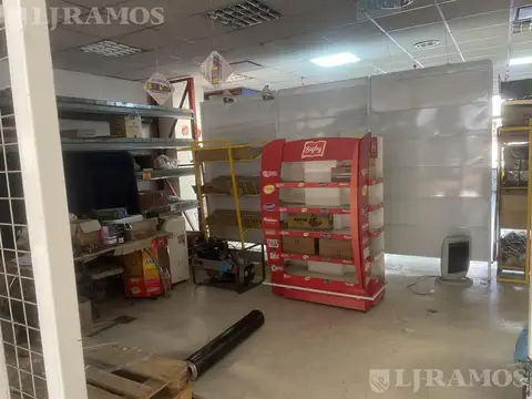 Galpon en Alquiler en Jose Leon Suarez, $ 2.000.000