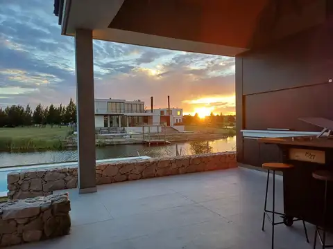 Casa en Venta en El Naudir, USD 550.000