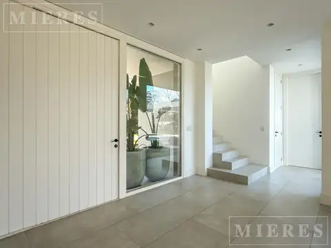 Casa en Venta al Este