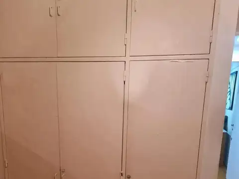 Paraguay 2600, Piso 5