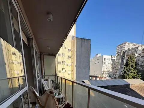 Pacheco de Melo 2400