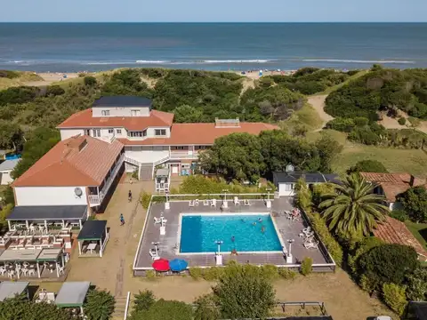 Hotel en Venta en Ostende, USD 1