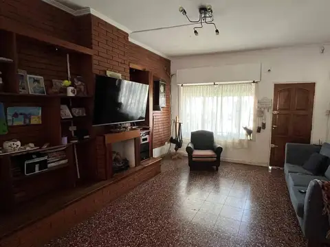 Depto Tipo Casa en Venta de 3 dormitorios