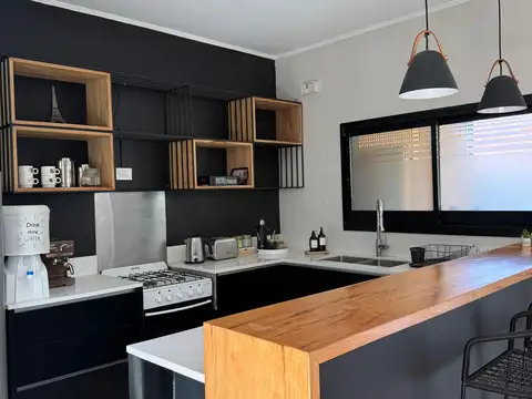 CASA SUPER MODERNA - APTA CREDITO - ZONA CALVARIO