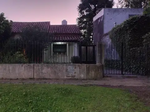 Casa en Venta en Jose Marmol, USD 120.000