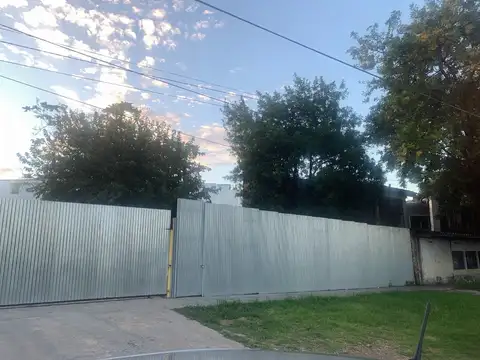 IRREPETIBLES / UNICOS  TERRRENOS 700m2  FTE  AV.MITRE / GRAL.PAZ