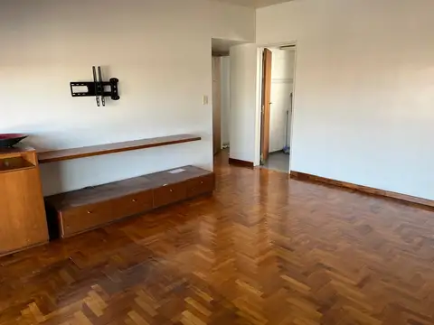 Departamento en Venta en Flores, USD 149.000