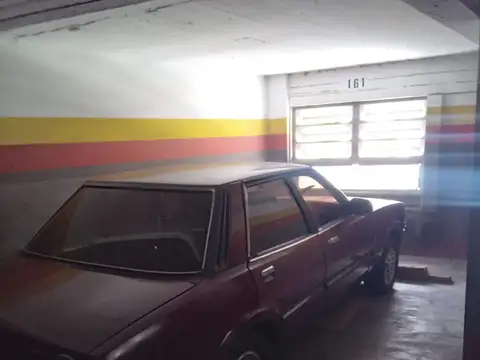 Cochera en Venta Cubierta