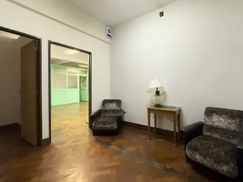 Oficina Monoambiente con 2 baños