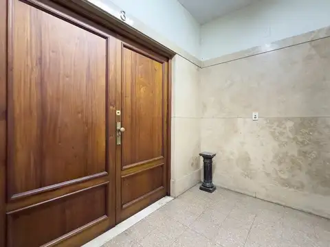 Presidente Luis Sáenz Peña 300