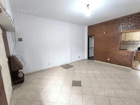 Casa en Venta en Jose Leon Suarez, USD 43.000